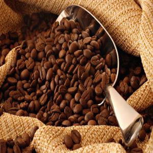  Café De Madagascar - café cacao thé spécialisé dans la production,  la collecte,  la vente locale et surtout l'exportation,  notre société est actuellement à la recherche de clients pour l'exportation de cafe. --deux qualités sont disponibles - arabica et robusta.--nous disposons d'une grande cap