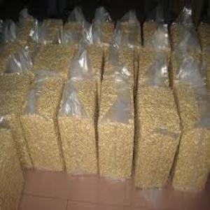  Raw Cashews And Shelled Cashews Available - roasted seeds and nuts we are looking for partner clients for the 2020 campaign which will soon be launched.--we offer you ---- good raw cashews in quantity--- shelled cashews w320 and w450