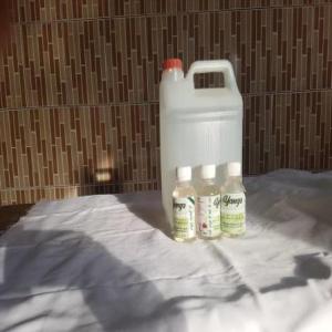  Huile De Coco Vierge 100% Bio - huiles nous recherchons des acheteurs d'huiles de coco vierge pour le cosmétique. --merci de nous contacter