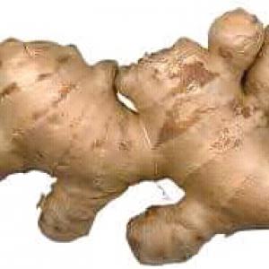  Gingembre, Cannelle, Piment Séché - épices aromates nous sommes une entreprise producteur des épices à madagascar,  nous sommes à la recherche des client sérieux pour nos produits de gingembre poudre,  gingembre en lamelle séché,  gingembre frais,  cannelle en tuyaux,  piment rouge séché et piment ve