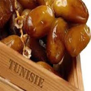  Dattes Catégorie - fruits et légumes * vente 15 tonnes de dattes catégorie 1--* je cherche des clients en tunisie et tripoli--* si vous etes intéressés n'hésitez pas à me contacter . 