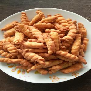  Croquettes Salées Et Sucrées - patisserie bonjour, --nous commercialisons des croquettes salées et sucrées à base de farine de blé. elles sont succulentes et disponibles dans tous les formats à votre demande .vous pouvez gagnez jusqu’à 100% de bénéfice avec ces croquettes .contactez nou