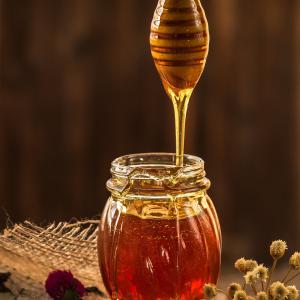  Vendeur Du Bon Miel Sans Eau De Nord Benin - produits sucrés vrai miel du bénin entretenu dans de bonnes conditions n’ayant subit aucune transformation toujours à état bruit disponible en plusieurs litres (...) ...