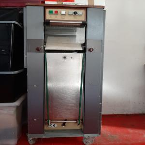  Materiel Occasion - matériels machines dresseuses à  biscuits----rotative à biscuits kalmeijer+ plaque tole + rouleau a vendre.--pour faire un assortiment plus grands des biscuits artisinales dans moins de temps. des biscuits délicieuses pour les jours de fetes dans le mois de décembre,  pour pâques et po