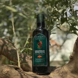  Vente D'huile Vierge-extra Vrac Ou En Bouteilles - huiles  région d'el kef au nord-ouest de la tunisie,  met en vente sa production 2020 d'huile d'olives extra-vierge d'excellente qualité. huile mono-variétale d'olives de la variété  chetoui  provenant exclusivement de l'oliveraie --la livraison peut se faire soit en vrac, 