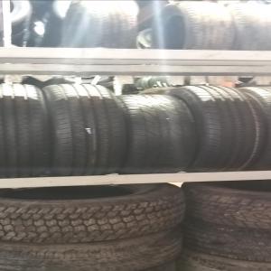  Pneus Usagés - Industrie exploitation bonjour--nous sommes une compagnie qui exporte des pneus usagés d'autos et camions de qualité,  inspectés avec soins. nous export ons principalement du canada vers l'afrique. je recherche des clients sérieux qui veulent avoir un fournisseur sérieux. --commande minim