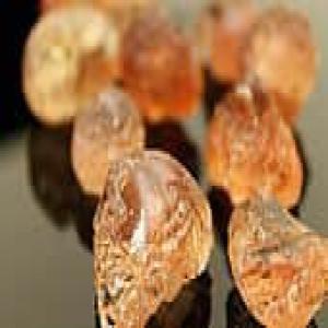  Vendons Gomme Arabique D'excellente Qualité - épices aromates la gomme arabique tombouctou ® sous forme de poudre soluble instantanément,  plus facile à utiliser et à doser,  entre dans la composition de nombreux produits alimentaires pour sa richesse en fibres alimentaires naturelles solubles ,  végétales et bio ainsi qu'en vit