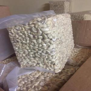  Cajou Décortiquer - céréales nous recherchons des clients un stock de cajou décortiquer disponible en plusieurs tonnes de type  w320 à 7300$ et celui du w240 à 7100$--contacter moi si intéressé.