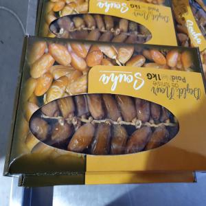  Datte Deglet Nour - fruits et légumes notre societe exportatrice datte deglet nour de tunisie de qualite extra.dattes naturel dans un emballages de 1,  2 et 5 kg . dattes conditionneés dans dans des raviers de 200, 400 et 500 g. soyer la bien venu