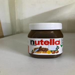 Nutella/Chocolate - sweet we have nutella with a big quantity, attractive price and different sizes. we are waiting just for real customer.--lc 100% --3.85€/pcs