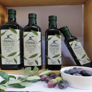  Huile D'olive Tunisien Extra Vierge - huiles soci&eacute;t&eacute; tunisienne de conditionnement et d'emballage de l'huile d'olive tunisien extra vierge destin&eacute; &agrave; l'export. cherche des nouveaux clients,  interm&eacute;diaires ou des soci&eacute;t&eacute;s de n&eacute;goce pour &eacute;largir sont portefeuille clients.