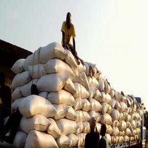  Vente De Soja, De Karité Et De Cajou - céréales  société de commercialisation des produits tropicaux( cajou,  soja,  karité...). nous accompagnons nos clients à travers l'approvisionnement de ces différents produits. la noix de cajou est le produit agricole sur lequel nous sommes plus focalisé et nous metto