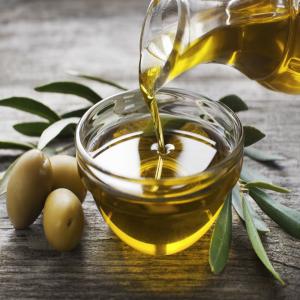  Huile D'olive Extra-vierge Marocaine Campagne2020 - huiles nous proposons de l'huile d'olive extra-vierge marocaine issue de la campagne 2020 en quantit&eacute; importantes et plusieurs conditionnement (4/3/2/1/0.5l) , --plusieurs vari&eacute;t&eacute;s d'olive ( arbequine , picholine marocaine , picholine languedoc  beldia  ,  arbozana et picual )----nous &eac