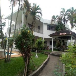  Cocody Danga Duplex Piscine En Vente - mine terrain concession en vente une ravissante villa duplex 7 p piscine sur 1000 m2 a cocody danga . prix 850millions a debattre. --offre tres convoite !!!!!! --contactez moi vite si vous etes le client . --plaisanteries s'abstenir . 87 19 68 09