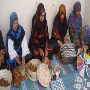  Produit Hammam Savon Noir Ghassoul Kessa - huiles nous somme producteur marocain de l'huile d'argan bio . l'huile de pépins de figue de barbarie bio ainsi que tout produit naturel pour hammam savon noir haut de gamme . ghassoul . kessa. pierre ponce en argile etc..--avec plus de 15 ans d’expérience nous offrons a nos partenaires le me