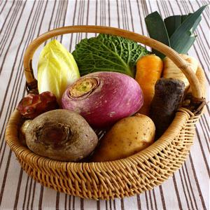  Vente En Gros Fruit Legume Tarif Concurenciel - fruits et légumes vente fruit et legume de saison en gros prix grossite pologne ----je m'occupe de la livraison dans l'europe entiere. ----choux,  choux de bruxelles,  choux-fleurs,  pommes de terre,  carottes,  potiron,  oignons,  radis blancs,  poireaux,  ail,  citrouille,  poires,  pommes----en cas de questions n'hesitez pas 