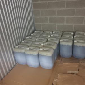  Destockage Bidon De 25 Litres 25 Euros Le Litre - huiles bonjour destockage de bidons d h uiles de nigelle a 25 euro le litres pour un bidon de 25 litres..