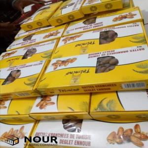 Dattes Branchees De Tunisie - fruits et légumes nous sommes une société de commerce international ,  situer en tunisie et en france travaille dans le secteur des dattes est ses dérivé on fait l'export des dattes au monde entier ,  on a des dattes dattes deglet nour branchées--emballage 1kg et 2kg et 5kg nous reche