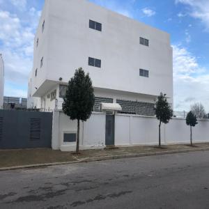  Abattoirs De Poulet Et Dinde Vendre - emploi représentation je met un abattoir de poulet et de dinde à vendre clé en main,  il a travaillé seulement 5 mois et après les propriétaires ont vécu des problèmes financière.--il s'agit d'un locale de quatre niveau sous sol rez de chaussé et deux niveaux 