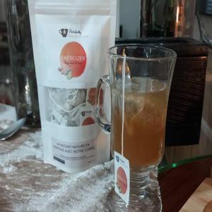  Infusion Enegizer Booste L'immunité - café cacao thé infusion qui renforce les défenses immunitaires. un cocktail délicieux de graines de nigelle,  citron,  gingembre,  poivre de selim,  ....--disponible en pack de 9 infusions et pack de 20 infusions.--produit au senegal--