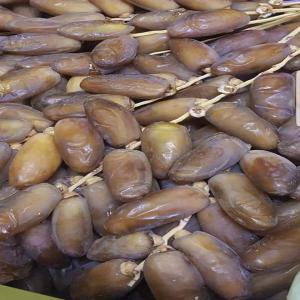  Vente Dattes Tunisiennes - fruits et légumes nous somme une jeune entreprise tunisienne d'exportation de dattes deglet nour naturel branche de 1 kg 2 kg 5 kg --nous proposons aussi des dattes deglet nour standard ou denoyaute , datte alig , khwat  et kentichi destine pour l'industrie agro-alimentaire--nous cherchons des clients en europe et en a