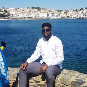  Partenaires En Guine Conakry - produits sucrés bonjour monsieur, --je suis hispano-guineen resident en espagne, plus precisement a barcelone.--je suis comercial et travaille dans une entreprise fabricante d'onduleurs,  stabilisateurs electrique je fais pas mal de choses partout dans le monde,  j'ai des contactes avec pas mal de fournisseurs de produ