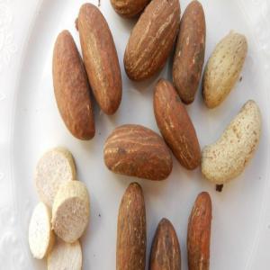  Vendeur De Petit Cola - autres vendeur de petit cola nous sommes situé au congo brazzaville dans la ville de pointe-noire. le petit cola une petite noix qu’on ne présente plus sur le continent africain. les bienfaits du petit cola sont très nombreux et il est surtout apprécié pour le rôle 