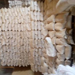  Tourteau De Soja Disponible - céréales nous mettons &agrave; votre disposition une grande quantit&eacute; de tourteau de soja au prix de 315.000f la tonne. livr&eacute; douala ou ailleurs,  avec possibilit&eacute; d'exporter