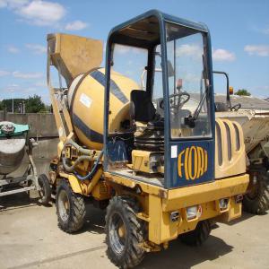  Location Autobetonnieres - matériels machines bonjour,  nous sommes une société guinéenne 🇬🇳 nous disposant nos autobetonnieres à la location,  sur le territoire guinéen marque fiori et carmix , pour plus d'informations merci de nous contacter..--merci 