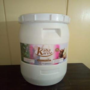  Pur Beurre De Karité - matières grasses vous propose du beurre de karit&eacute; pur &agrave; 100% et en quantit&eacute; industrielle,  ne contiennent aucune mati&egrave;re ajout&eacute;e,  aucune substance chimique .--nos produits permettent aux femmes dans les zones rurales de se prendre en charge et ainsi de scolariser leurs enfants (&eac