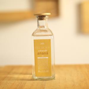  Eau-de-vie 45° D'ananas Pain De Sucre Du Bénin - boisson alcoolisée nous sommes à la recherche de clients/distributeurs de ce produit récemment mis sur le marché béninois.