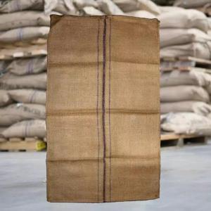  Sac De Jute - fruits secs et graines grillées société de distribution de des sac de jute de très bonne qualité bien neuf dispo.quoi qu'en soit la quantité vous voulez .  nous travaillons sur contrat .merci