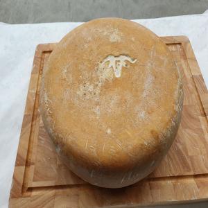  Fromages Fermiers De Brebis Ossau Iraty Vendre. - lait et produits laitiers notre fromagerie en france,  au pays basque affine et vends des fromages fermiers de brebis aop (appellation origine contrôlée) ossau iraty. ces fromages sont fabriqués exclusivement par des bergers du pays basque et des montagnes du béarn.--l affinage est réalis&eac