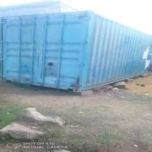  Conteneurs 20 Et 40 Pieds Vendre - transport transit logistique bonjour,  nous sommes à la recherche des potentiels clients sérieux pour l'achat de nos conteneurs de 20 et 40 pieds. nous disposons de 60 conteneurs de 20 pieds et 48 conteneurs de 40 pieds. nos conteneurs sont de très bonne qualité et peuvent aussi etre expédier e