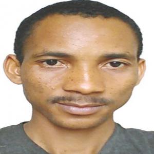  Vanille De Madagascar - épices aromates je voudrai vendre la vanille noir, 100% naturel , origine madagascar;--la quantité que je voudrai à vendre , 100kg à 1tones 