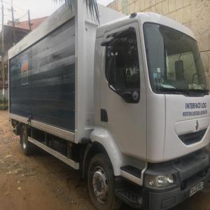  Location Camion Fourgon Avec Chauffeur 13t - transport transit logistique nos prestations ---que ce soit pour un seul trajet ou pour une location sur plusieurs jours,  plusieurs semaines ou plusieurs --mois,  vous etes assuré que vos colis arrivent dans les temps,  à n’importe quelle destination sur le --territoire camerounais voir dans la sous région . 