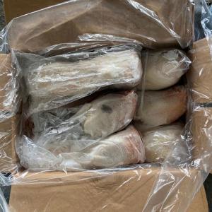  Abats - viandes et oeufs fournisseur directement de l'abattoir d'abats tels que cœur,  foie,  rein,  langue,  queue,  cou,  langue,  queue,  viande de joue,  omasum.----nous avons également les abats suivants ainsi que la langue (raccourci),  le poumon,  les tripes vertes naturelles,  les tripes cuites,  la viande de joue,  