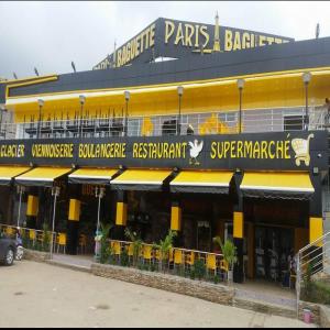  Terraİn Nu En Vente - mine terrain concession 🛑 terraİn nu en vente -----🛑 superficie - 500 m2 --🛑 situation géographique - abidjan précisément à abobo au carrefour n'dotré à 800 mètres de paris baguette. en bordure de voie. --🛑documentation - lettre d'attr