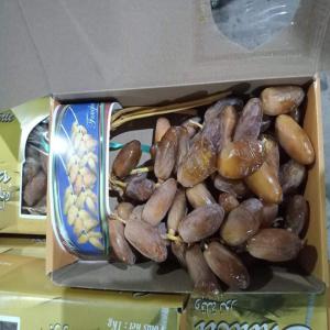  Datte Deglet Nour Er Choix - fruits et légumes notre datte deglet nour  fra&icirc;che  de region ziban,  le meilleur terroir pour cette vari&eacute;t&eacute;,  est fid&egrave;le &agrave; la l&eacute;gende - c est-&agrave;-dire exceptionnelle !----deglet nour signifie « doigt de lumi&egrave;re » - nous vous offrons une datte tr&egrave;s savoureuse, 