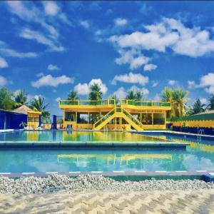  Complexe Hôtelier Très Bien Juteux En Vente - Investissement capitaux new--contactez nous sur whatsapp pour avoir toutes les images --un grand complexe hôtelier en bordure de la lagune ebrié a abidjan,  abatta doté de toutes les commodités -- description----composé d une très grande piscine ---d un grand restaurant ---d une sall