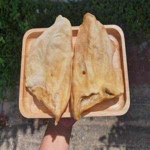  Oreilles De Bœuf Séchées - aliments pour animaux oreilles de boeuf s&eacute;ch&eacute;es pour chiens ,  friandise 100% naturelle et sans colorant ni conservateur,  expedition de la thailande vers tout les pays 