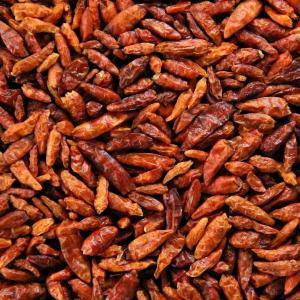  Vente Piment Oiseau (séché Ou En Poudre) En Gros - épices aromates le piment bec d'oiseau ou piment martin est un petit piment rouge ou vert,  qui est une variété principalement issue des mascareignes capsicum frutescens. il est très fort et très piquant.--commandez et faites-vous livrer toute quantité de piment séché