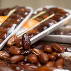  Deglet Noor Dates, Trendy, Standards And Pitted - fruits and vegetables product   deglet nour  dates--natural trendy,  standards and pitted--quality - premium certified--origin - tunisia--harvest - new--packaging terms - 250g,  500g,  1kg,  2 kg,  5kg--certifications - iso 22000,  global gap, ----