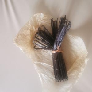  Epices Malgache Gros - épices aromates entreprise basée à tananarive recherche clients pour développer son activité d'export.--nous pouvons vous fournir tous les épices disponibles sur l'ile,  dans la quantité souhaitée (du kilo à la tonne),  tous nos produits sont d'une qualité