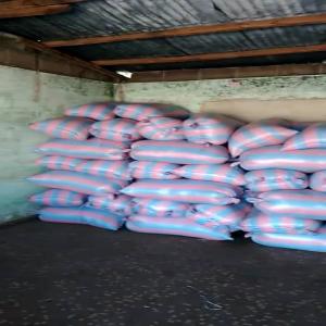  Curcuma, Gingembre, Maïs En Vente - épices aromates nous recherchons des partenaires et clients pour achat de ---- curcuma - 100 tonnes--- gingembre - 100 tonnes--- sésame blanc et bigarré - 500 tonnes.--- poivre noir - 100 tonnes--- soja - 200 tonnes--- maïs - 500 tonnes--- tourteau de palmiste - 300 tonnes--- coquillages - 100 tonnes-