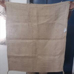  Sacs Jutes Export Non Marqués - conditionnement bonjour, --je recherche pour un client des sacs jutes neufs export non marqués.--svp la livraison doit se faire à abidjan en côte d'ivoire.--