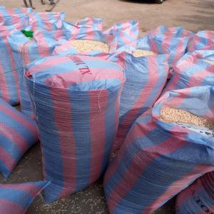  Soja - fruits secs et graines grillées bonjour nous sommes une entreprise sp&eacute;cialis&eacute;e dans l'achat des produits tropicaux soja karit&eacute; s&eacute;same anacarde nous recherchons des fournisseurs contacter nous merci