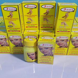  Gamme Cosmétiques - hygiene entretien entreprise de fabrication et distribution de produits cosmétiques basée à yaoundé - cameroun. recherchons distributeurs sur le marché européen. nos formulations sont particulièrement efficaces pour restaurer et unifier le teint des femmes et des homme