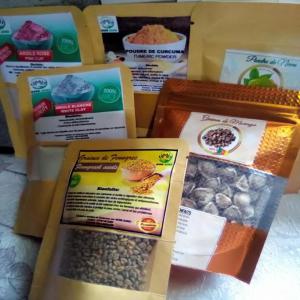  Produits Naturels 100% Bio En Vente - matiere vegetale spiruline,  graines de fenugrec,  graines de moringa,  poudre de moringa,  fèves de cacao torréfiées,  poudre de neem et bien d'autres à vendre. pour tous vos besoins de produits naturels,  n' hésitez surtout pas à nous contacter. 