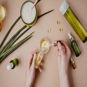  Recherche Des Clients En Comsetique, Parfums..... - autres bonjour madame monsieur,  --je vous presente notre entreprise specialisé dans la creation et la fabrication et le commerce international dans le domaine cosmetique,  ainsi que la creations des marques de a a z. on est disponible pour votre satisfaction.  --bien cordialement / best regards 